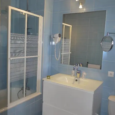 Le Logis Des Voyageurs Hotel