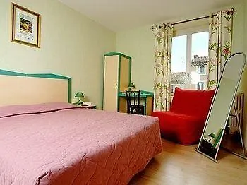Le Logis Des Voyageurs Hotel 2*