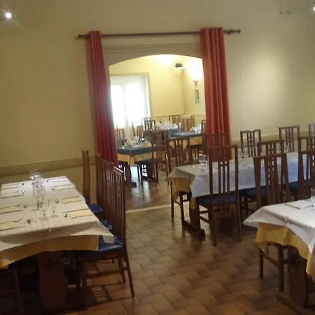 Logis Des Voyageurs Restaurant La Bonne Tabl'hay Hotel Livron-sur-Drome
