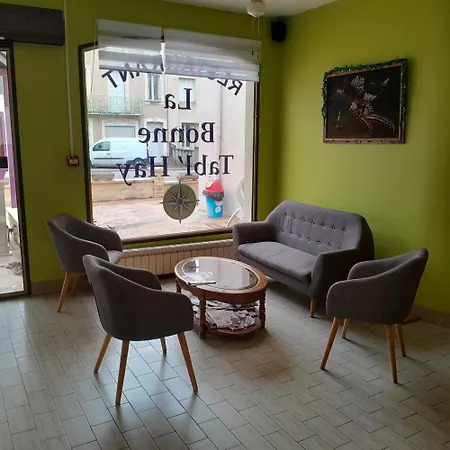 Logis Des Voyageurs Restaurant La Bonne Tabl'hay Hotel 2*