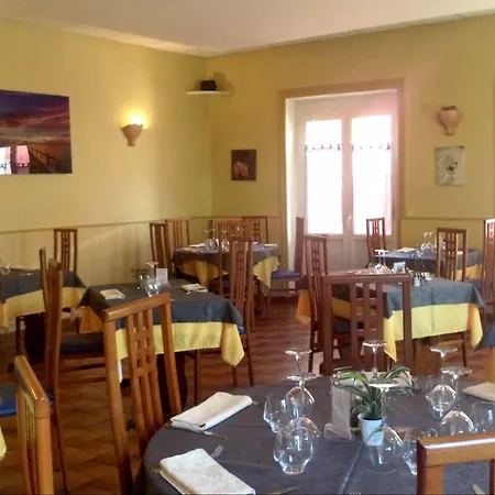 Logis Des Voyageurs Restaurant La Bonne Tabl'hay 2* Livron-sur-Drome
