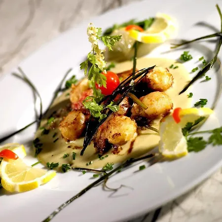 Logis Des Voyageurs Restaurant La Bonne Tabl'hay Livron-sur-Drome